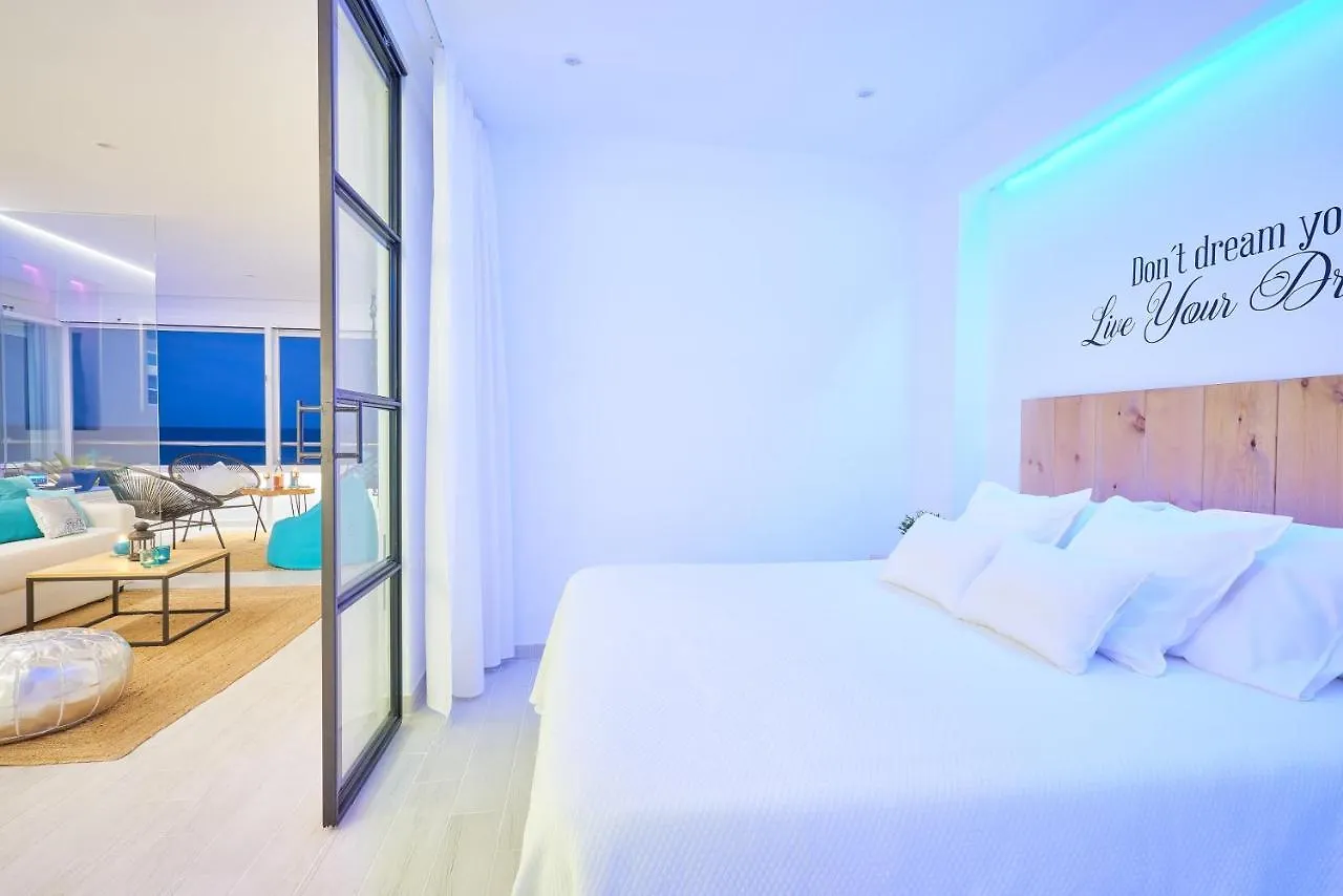Puro Beach. Charming Apartment With Jacuzzi. Torremolinos