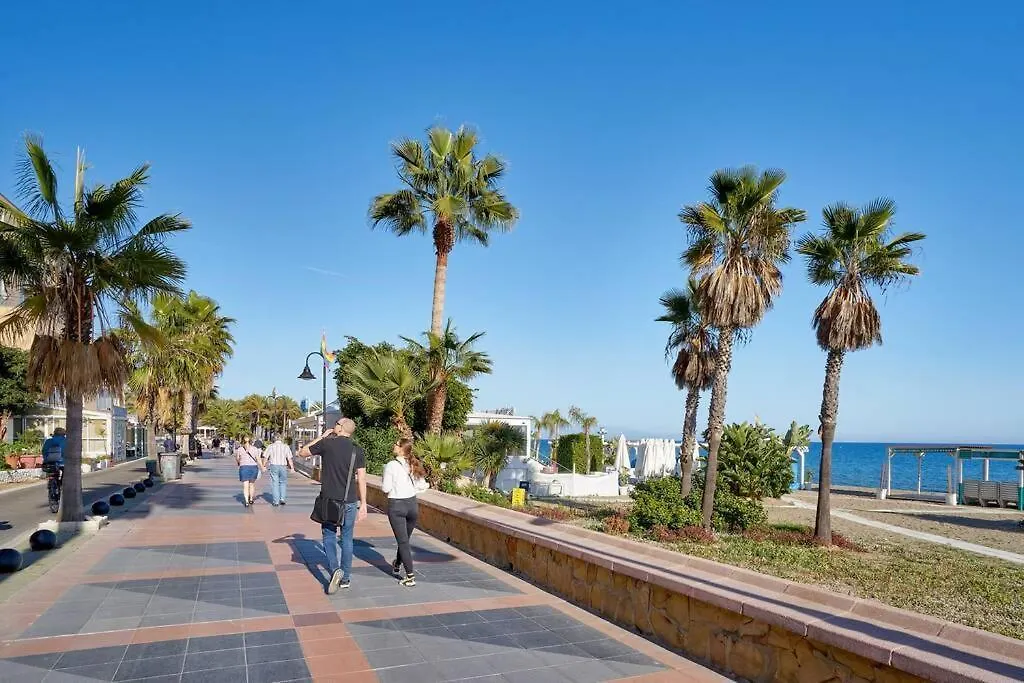 Puro Beach. Charming Apartment With Jacuzzi. Torremolinos