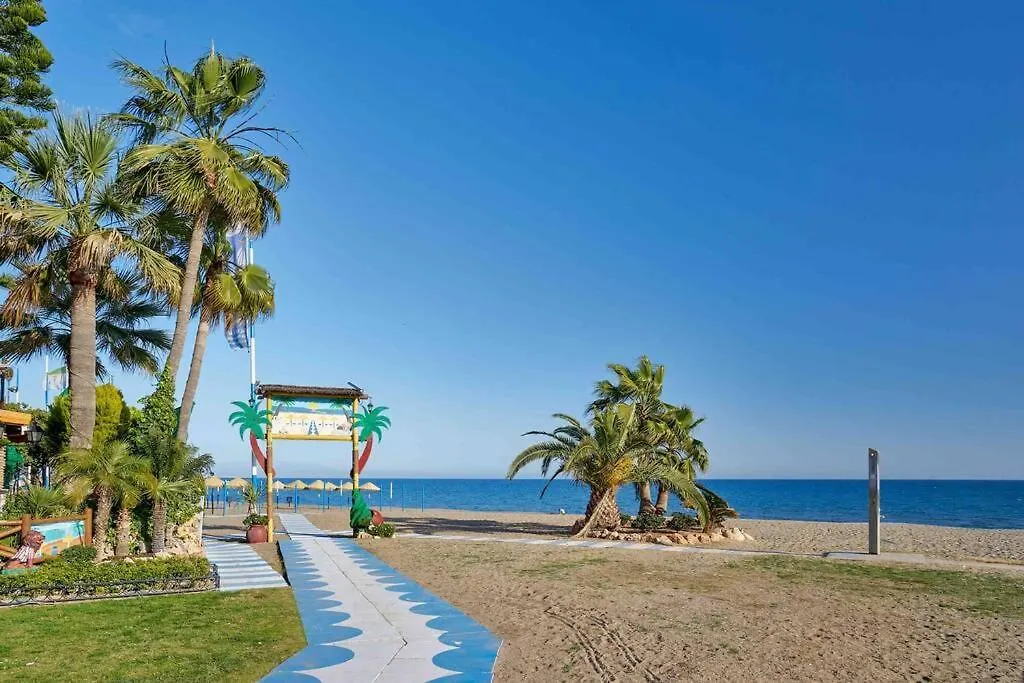 Puro Beach. Charming Apartment With Jacuzzi. Torremolinos Spain