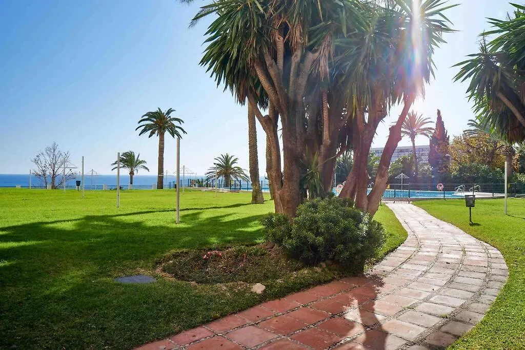 Puro Beach. Charming Apartment With Jacuzzi. Torremolinos 0*,  Spain