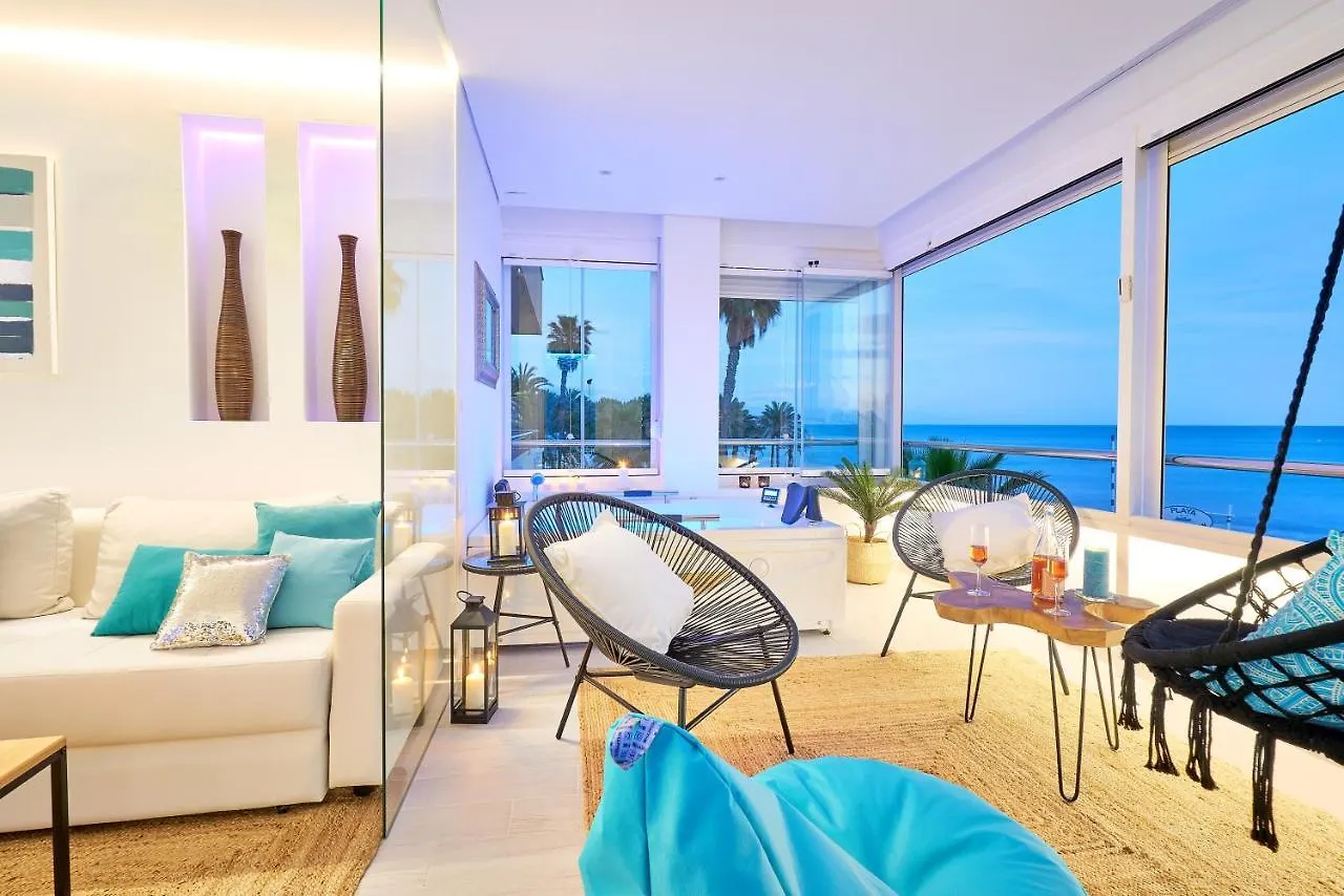 Puro Beach. Charming Apartment With Jacuzzi. Torremolinos
